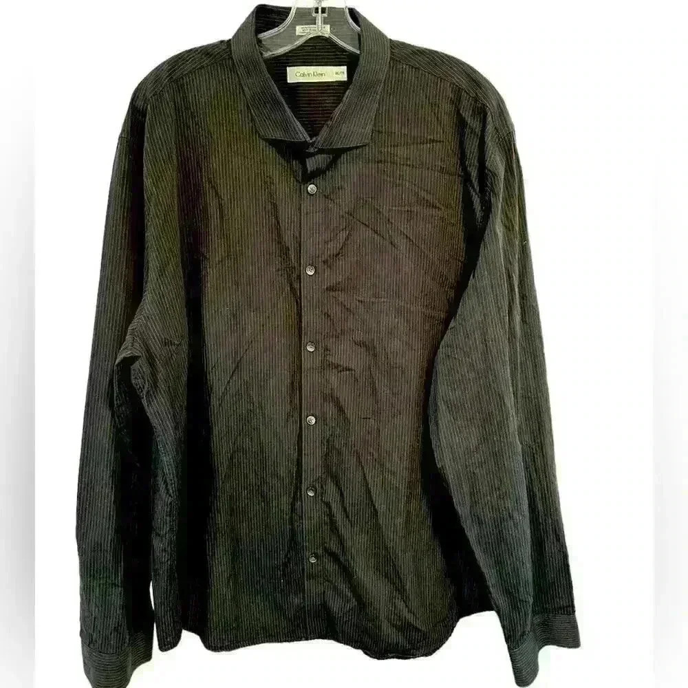 CALVIN KLIEN BLACK COTTON BUTTON DOWN WITH WHITE PIN STIPES SIZE XXL/TTG